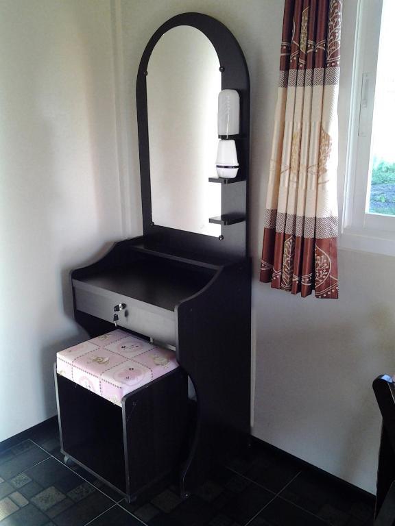 Moon River Resort Ubon Ratchathani Ruang foto