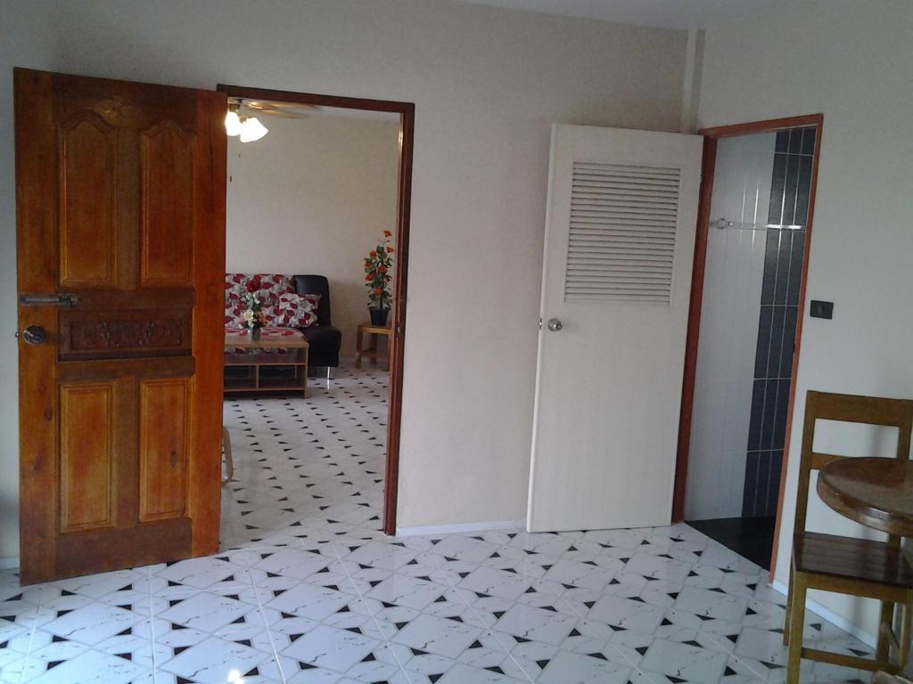 Moon River Resort Ubon Ratchathani Ruang foto